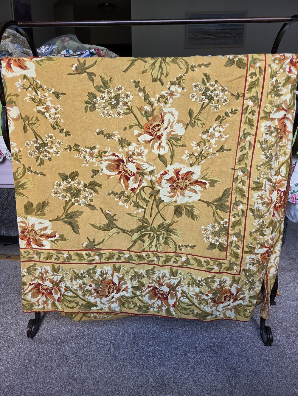 April Cornell Tablecloth
